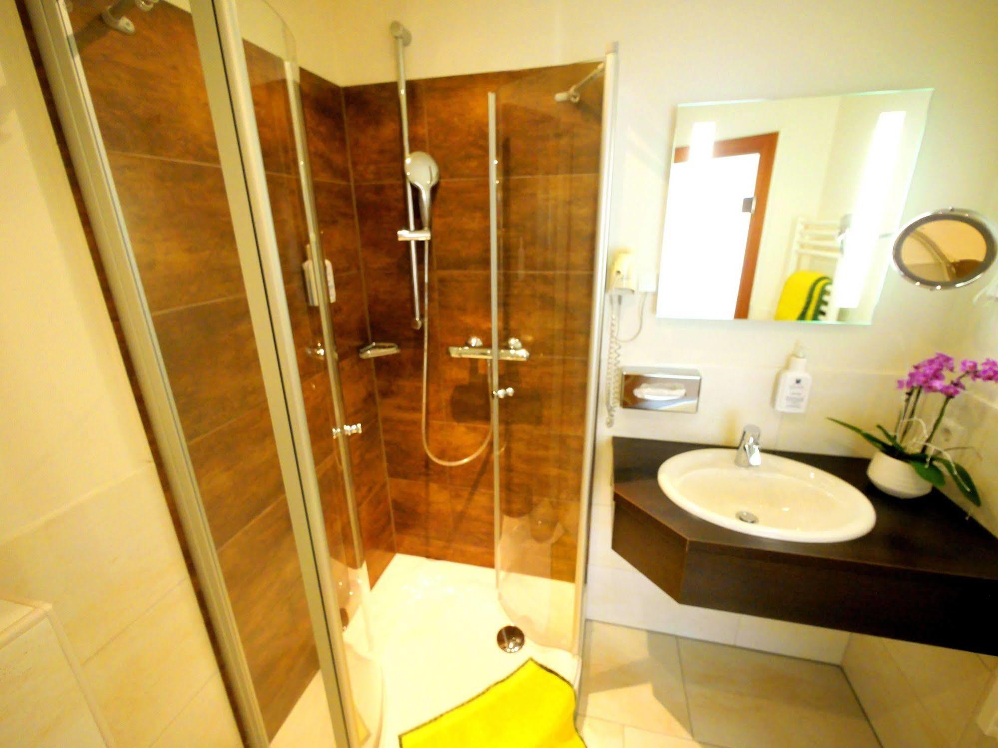 Wohngut Koblenz Hotel 4*